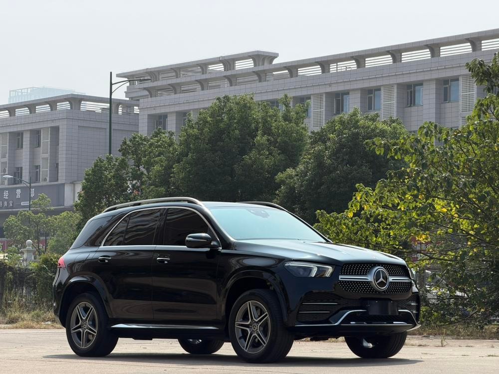 Mercedes-Benz GLE (Import) 2020 — фото автомобиля