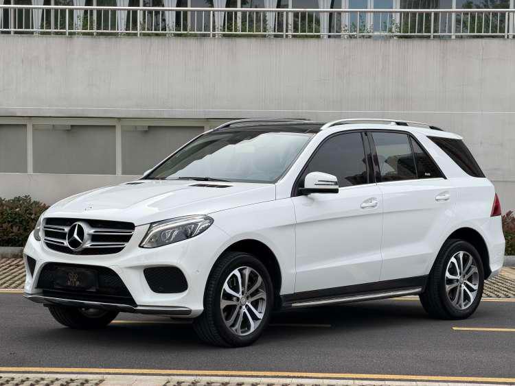 Mercedes-Benz GLE (Import) 2016 — фото автомобиля