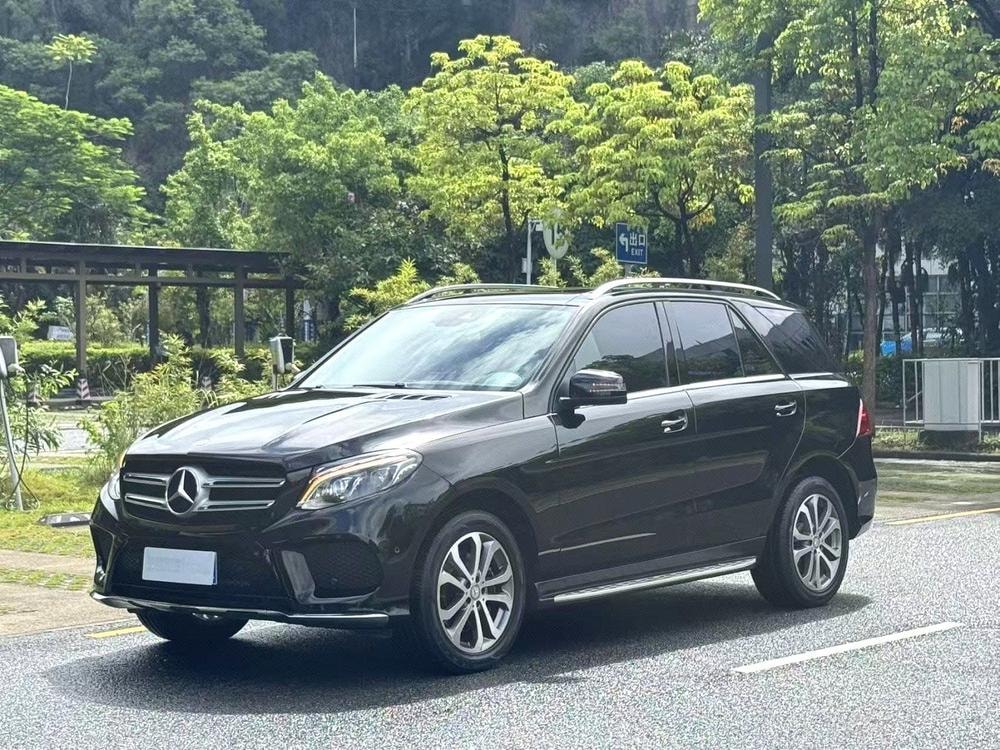 Mercedes-Benz GLE (Import) 2017 — фото автомобиля