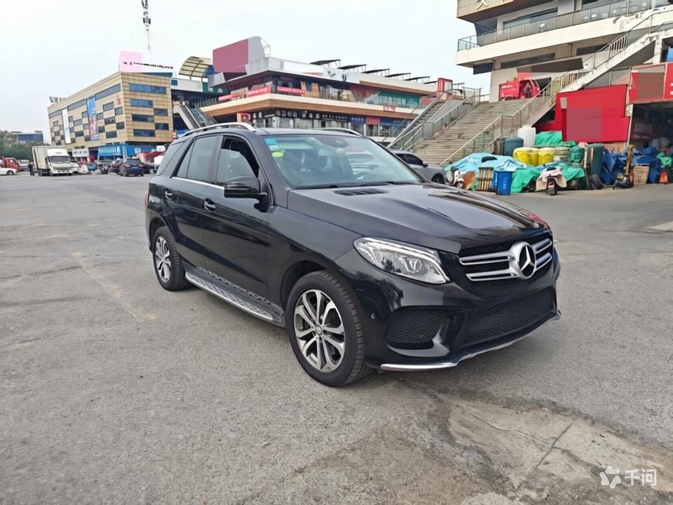 Mercedes-Benz GLE (Import) 2017 — фото автомобиля