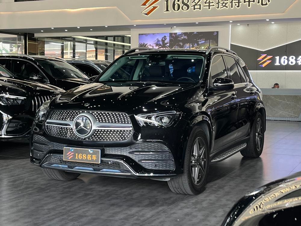 Mercedes-Benz GLE (Import) 2023 — фото автомобиля 1