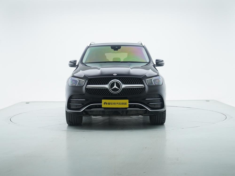 Mercedes-Benz GLE (Import) 2023 — фото автомобиля 1