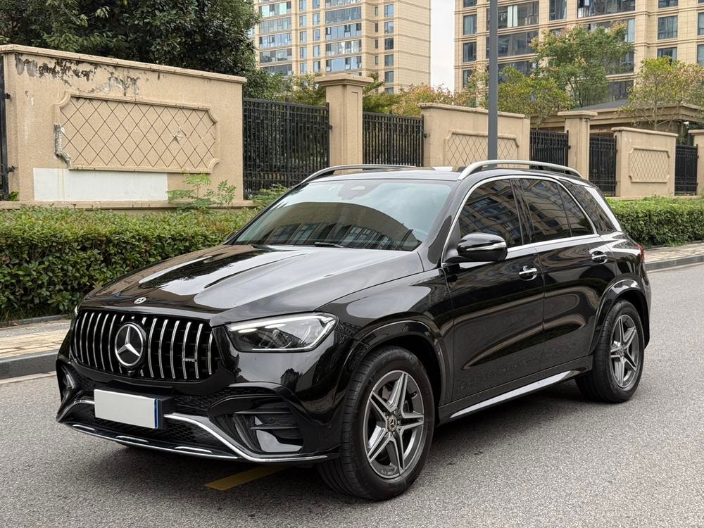 Mercedes-Benz GLE (Import) 2025 — фото автомобиля 1