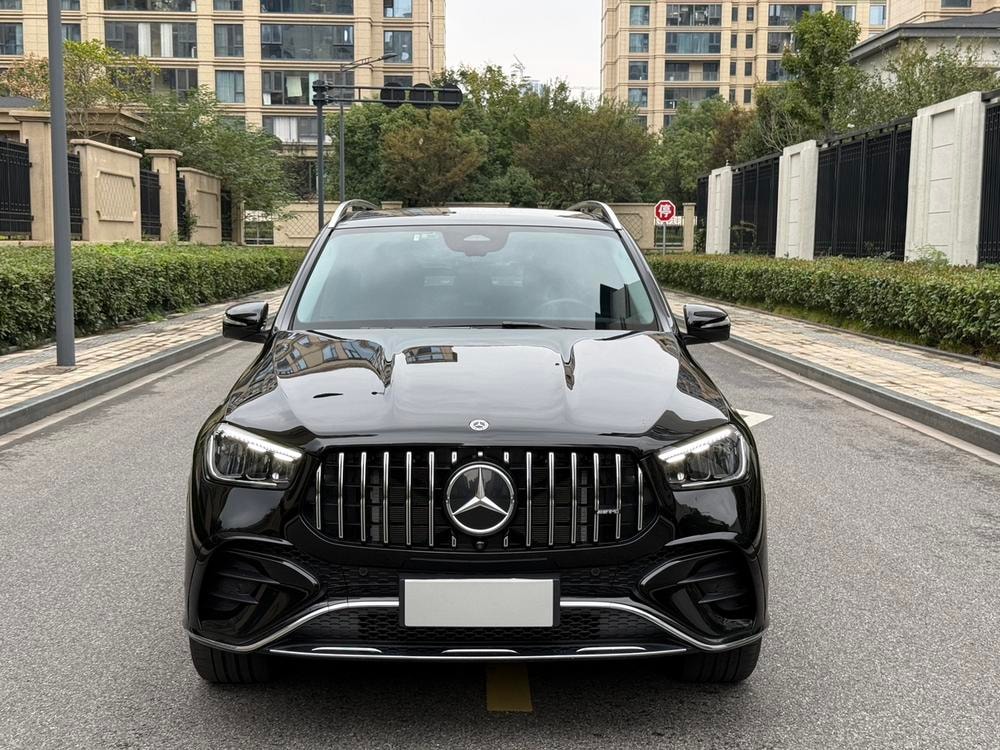 Mercedes-Benz GLE (Import) 2025 — фото автомобиля 1