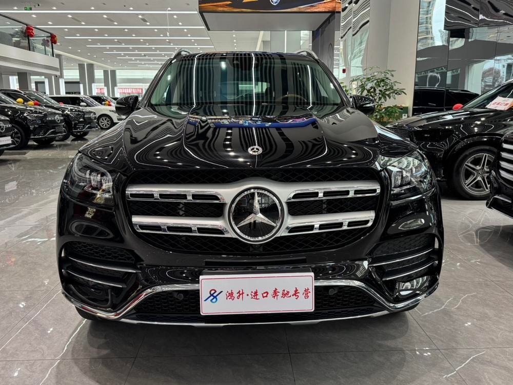 Mercedes-Benz GLS 2023 — фото автомобиля