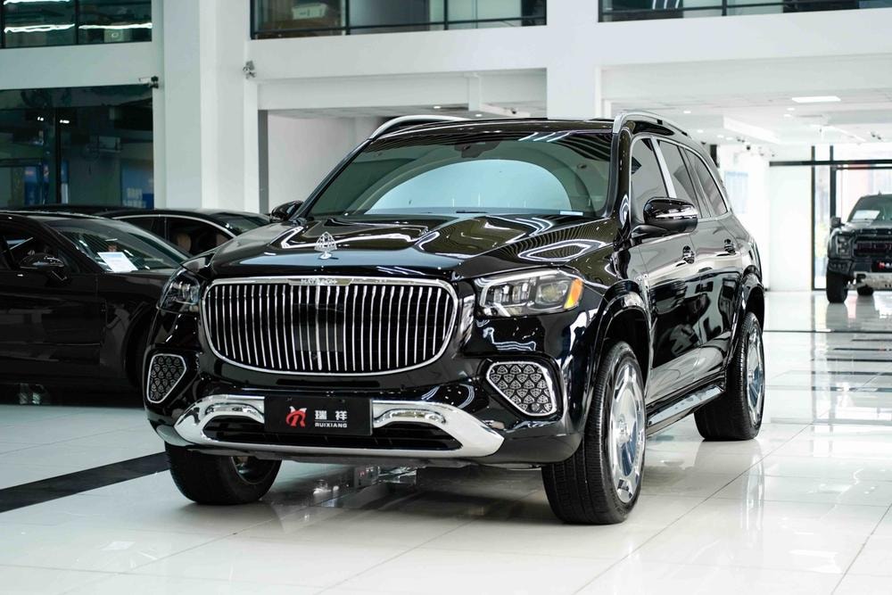 Mercedes-Benz GLS 2022 — фото автомобиля