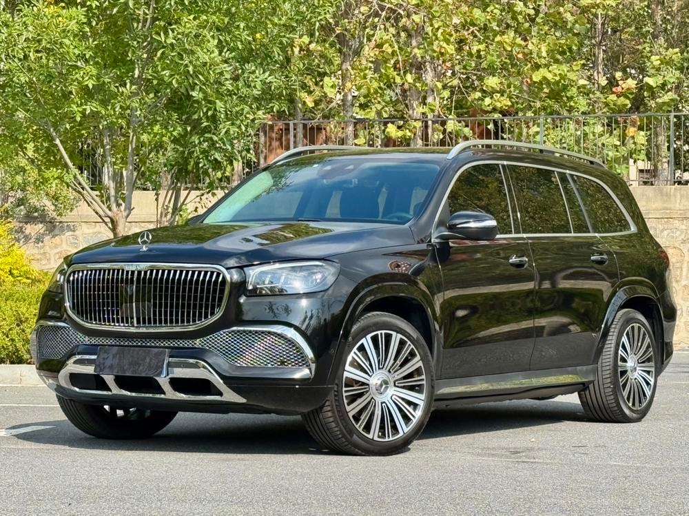 Mercedes-Benz GLS 2022 — фото автомобиля