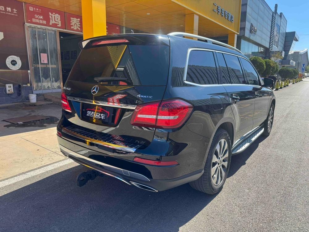 Mercedes-Benz GLS 2018 — фото автомобиля