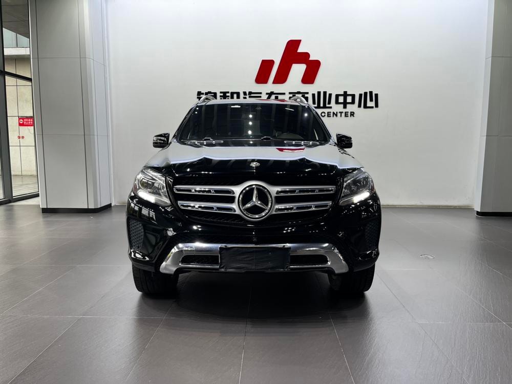 Mercedes-Benz GLS 2019 — фото автомобиля