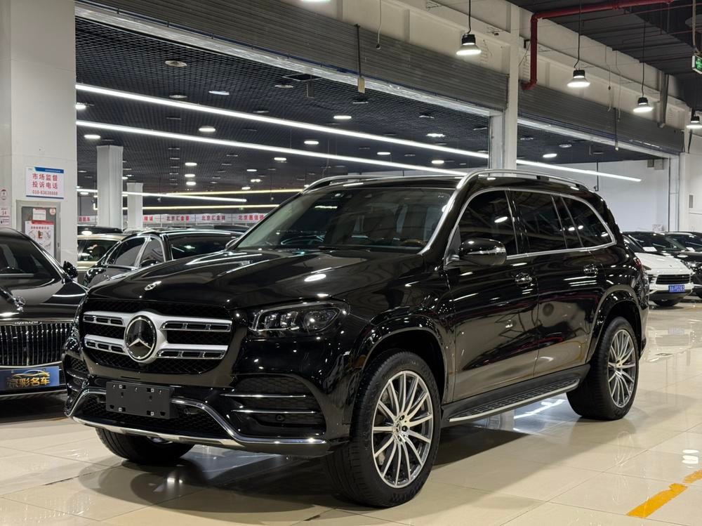 Mercedes-Benz GLS 2023 — фото автомобиля