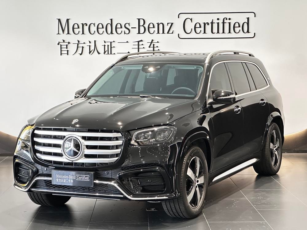 Mercedes-Benz GLS 2026 — фото автомобиля