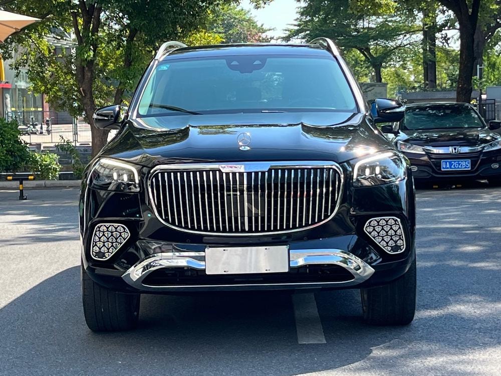 Mercedes-Benz GLS 2022 — фото автомобиля 1