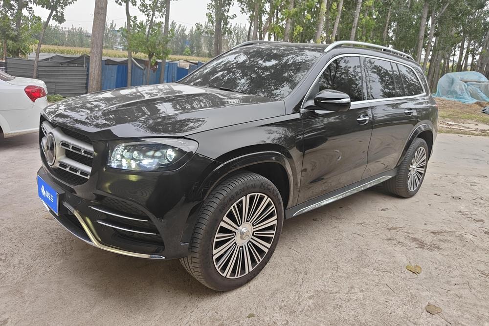 Mercedes-Benz GLS 2022 — фото автомобиля