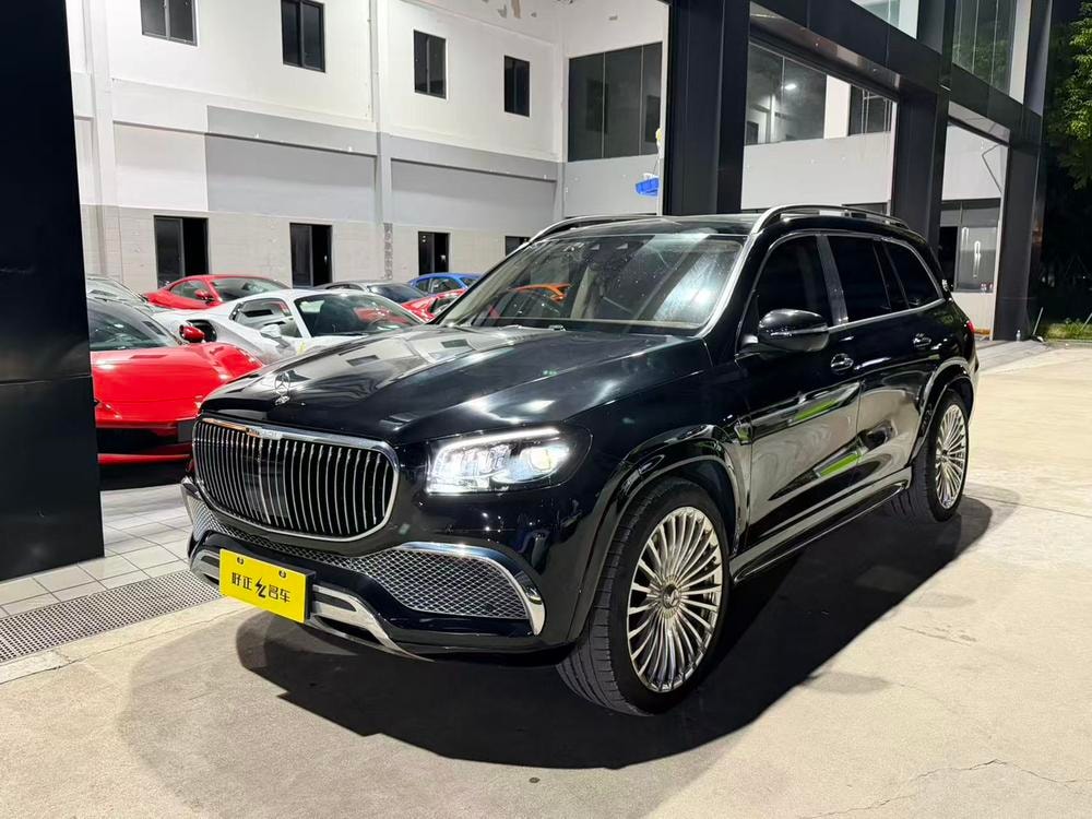 Mercedes-Benz Maybach GLS 2022 — фото автомобиля