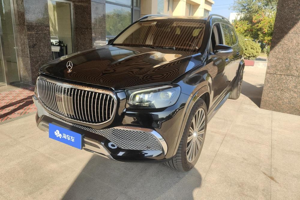 Mercedes-Benz Maybach GLS 2021 — фото автомобиля