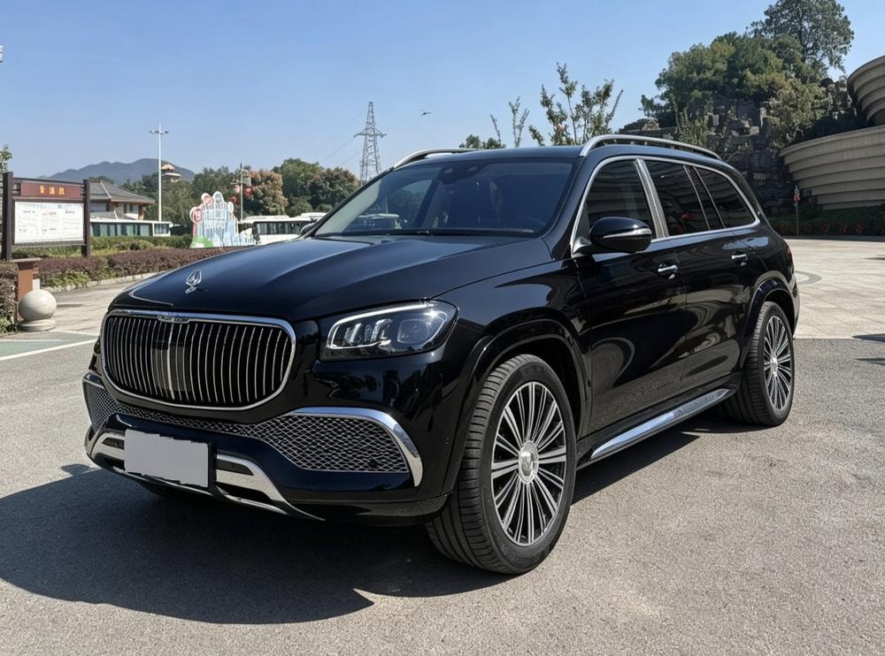 Mercedes-Benz Maybach GLS 2021 — фото автомобиля