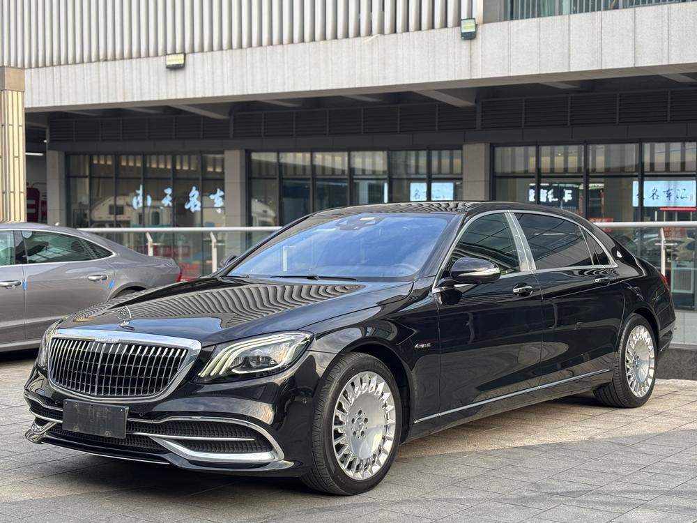 Mercedes-Benz Maybach S-Class 2020 — фото автомобиля