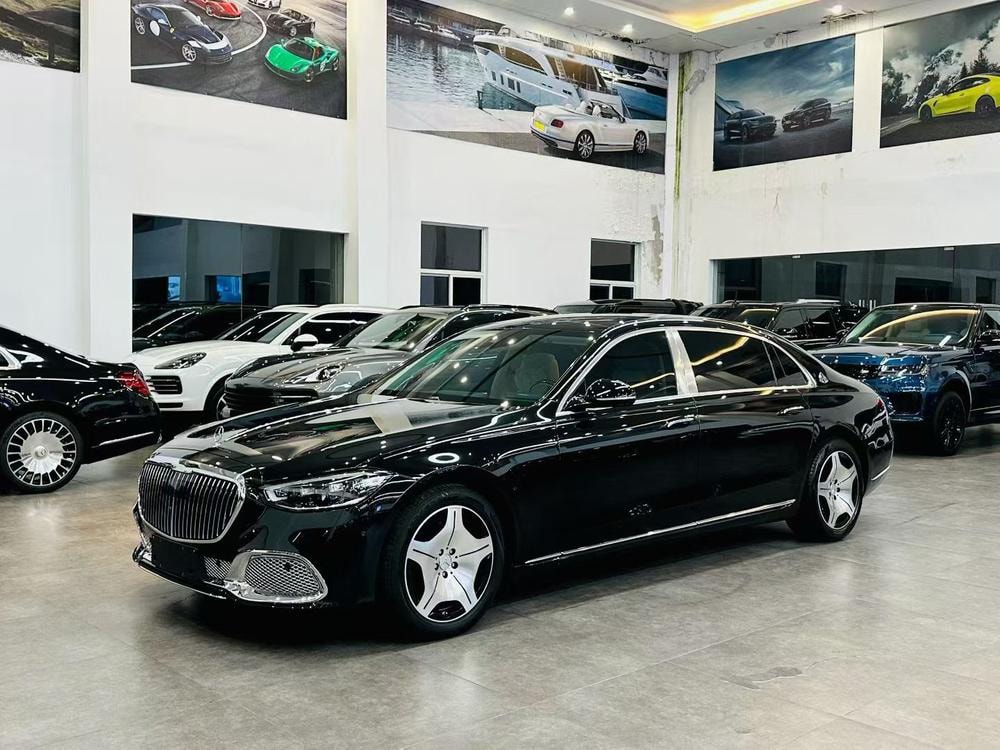 Mercedes-Benz Maybach S-Class 2025 — фото автомобиля