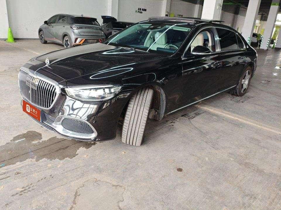 Mercedes-Benz Maybach S-Class 2024 — фото автомобиля