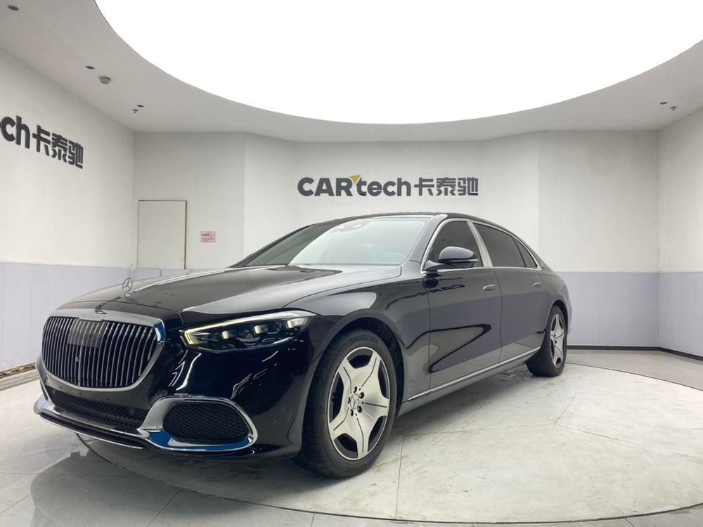 Mercedes-Benz Maybach S-Class 2023 — фото автомобиля
