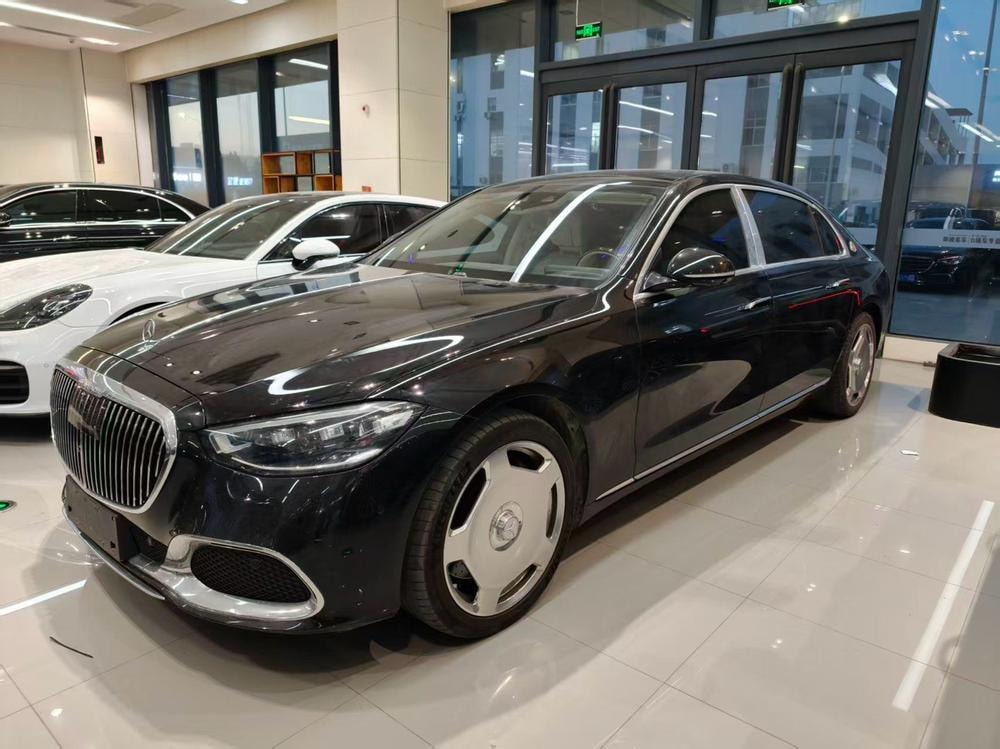 Mercedes-Benz Maybach S-Class 2023 — фото автомобиля 1