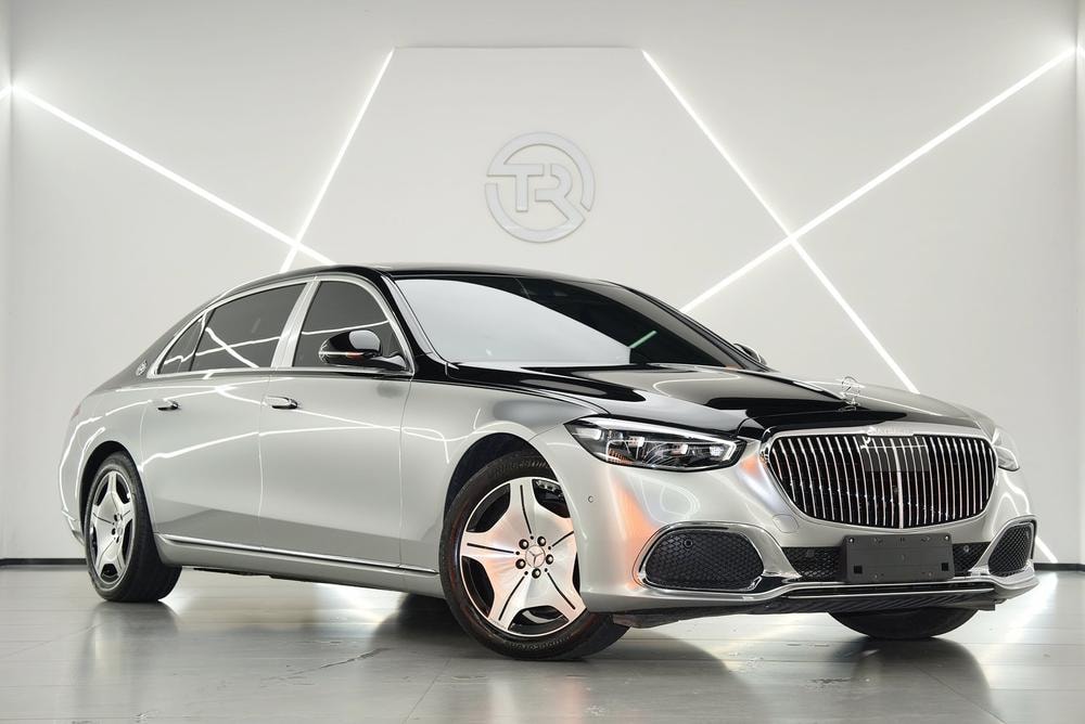 Mercedes-Benz Maybach S-Class 2024 — фото автомобиля