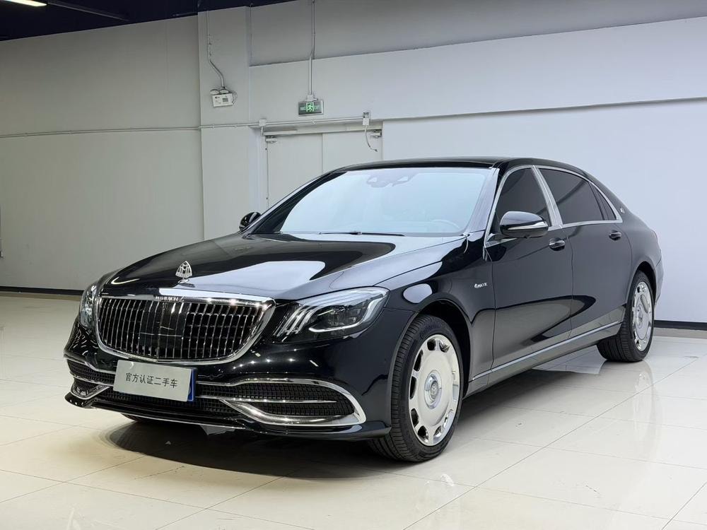 Mercedes-Benz Maybach S-Class 2016 — фото автомобиля