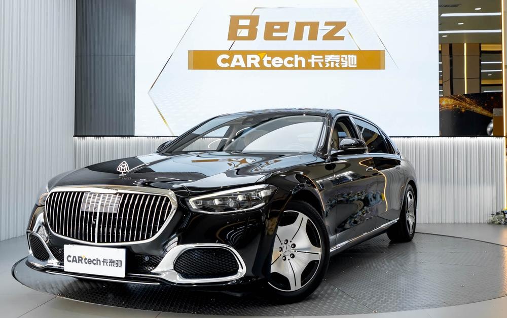 Mercedes-Benz Maybach S-Class 2024 — фото автомобиля
