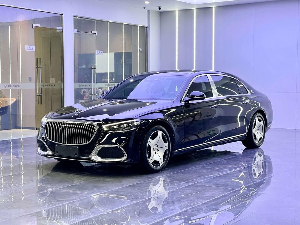 Mercedes-Benz Maybach S-Class 2024 — фото автомобиля