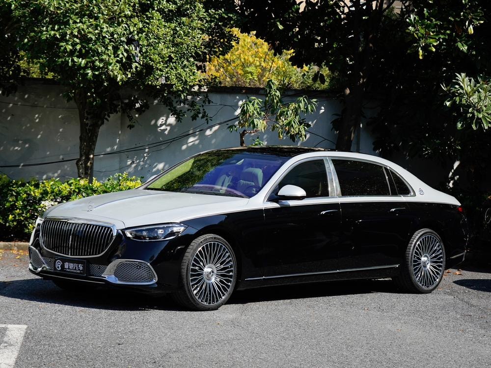 Mercedes-Benz Maybach S-Class 2024 — фото автомобиля 1