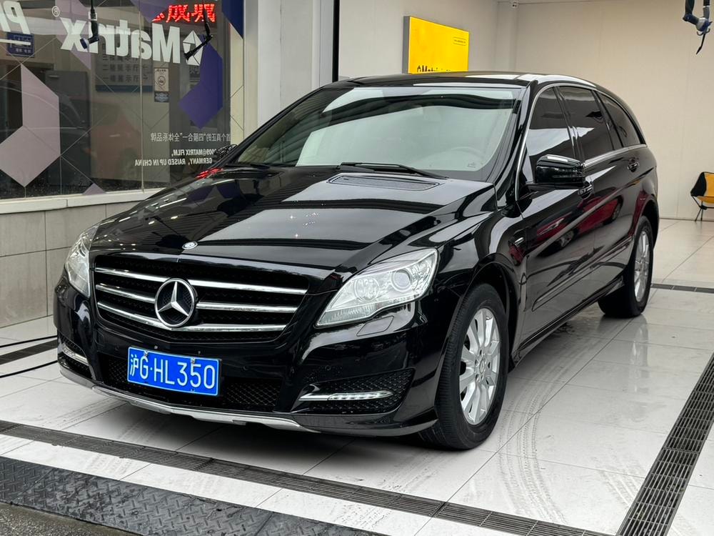 Mercedes-Benz R-Class 2017 — фото автомобиля