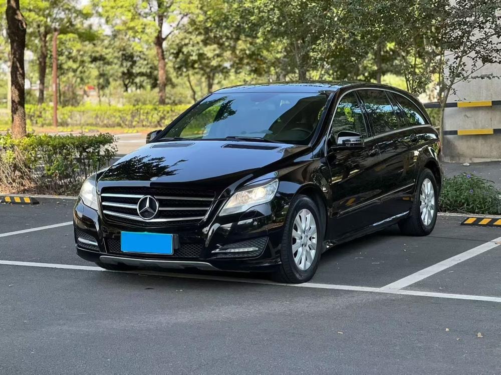 Mercedes-Benz R-Class 2011 — фото автомобиля