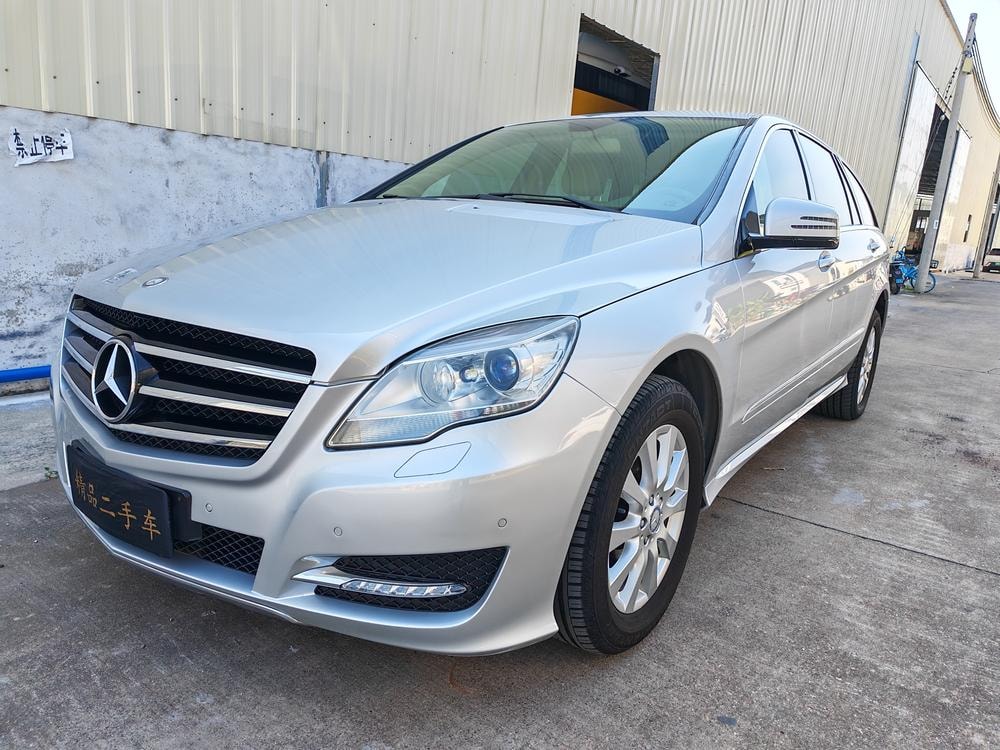 Mercedes-Benz R-Class 2011 — фото автомобиля 1