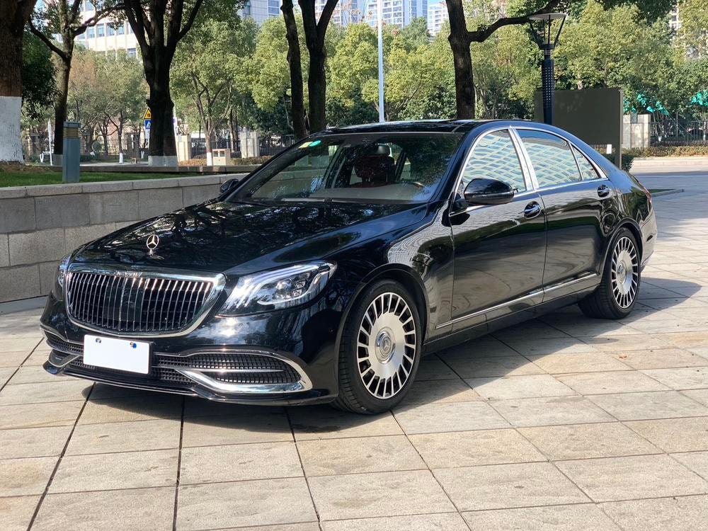 Mercedes-Benz S-Class 2010 — фото автомобиля