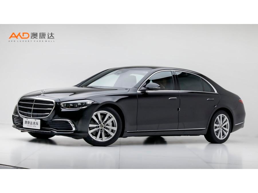 Mercedes-Benz S-Class 2023 — фото автомобиля