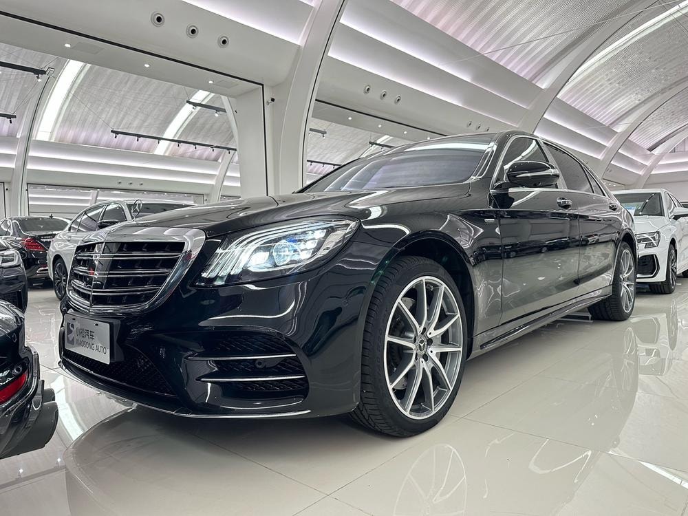 Mercedes-Benz S-Class 2020 — фото автомобиля