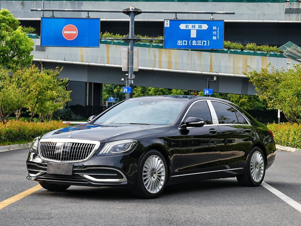 Mercedes-Benz S-Class 2020 — фото автомобиля