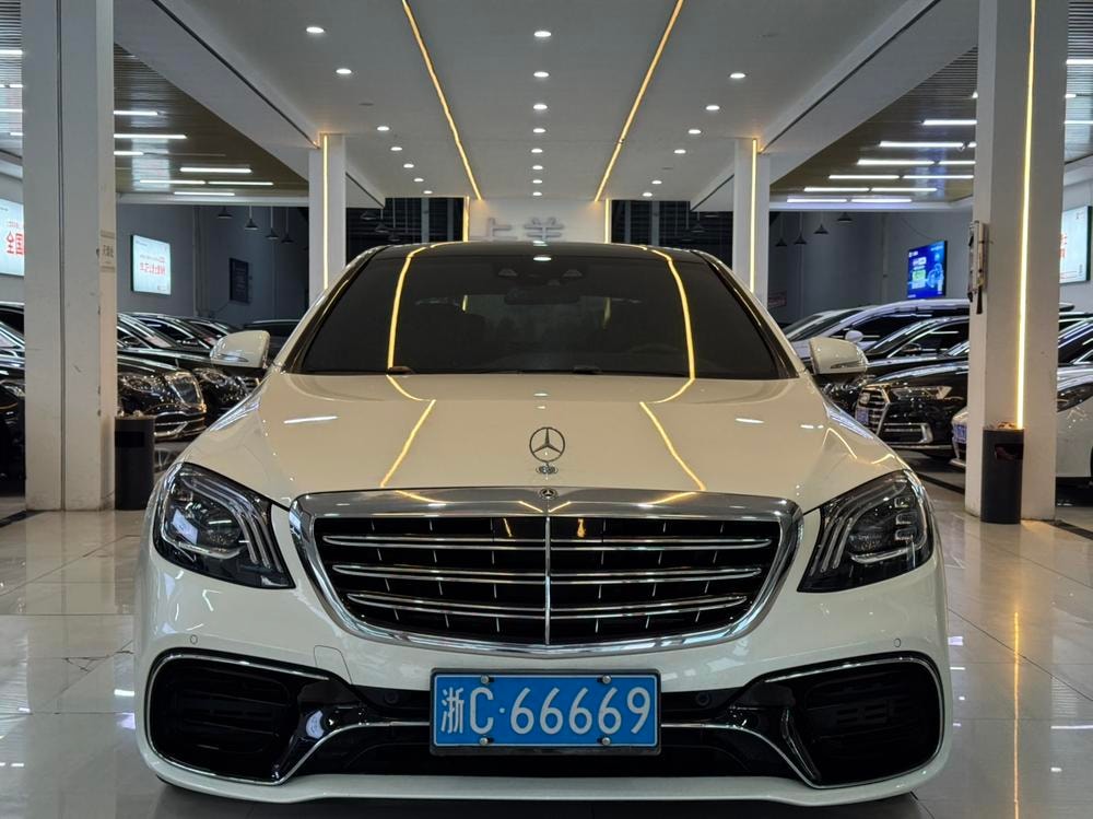 Mercedes-Benz S-Class 2014 — фото автомобиля 1