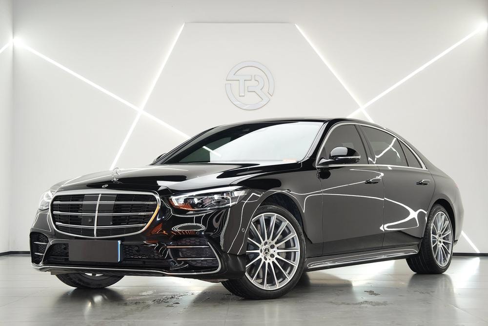 Mercedes-Benz S-Class 2023 — фото автомобиля