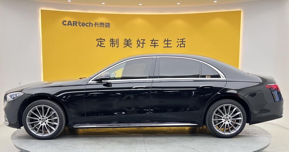 Mercedes-Benz S-Class 2024 — фото автомобиля