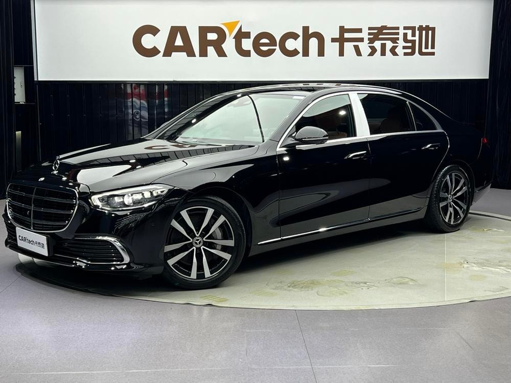 Mercedes-Benz S-Class 2021 — фото автомобиля