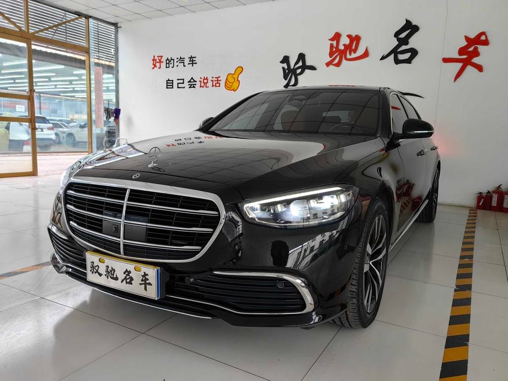 Mercedes-Benz S-Class 2022 — фото автомобиля