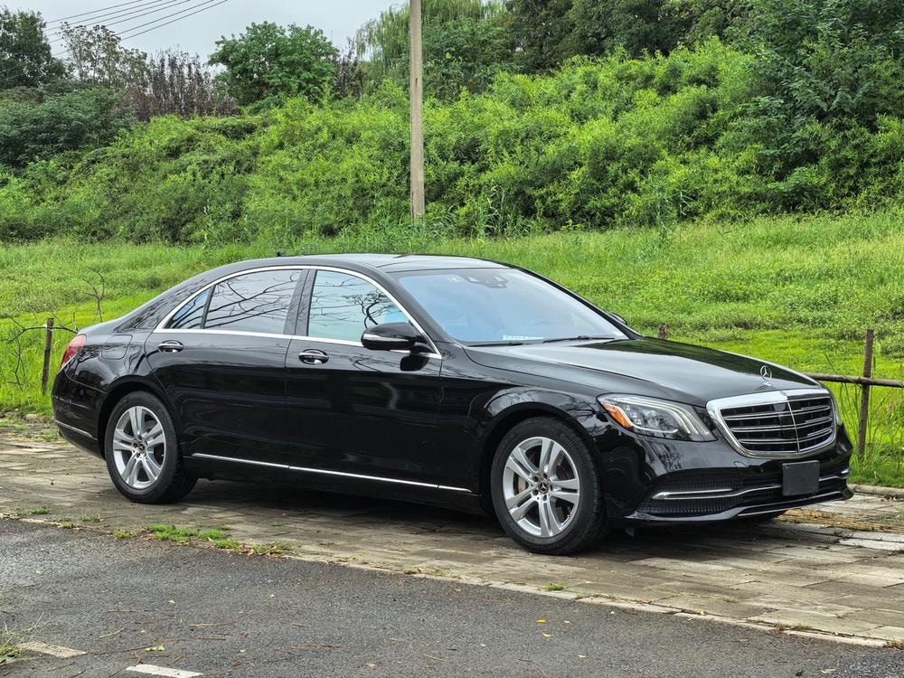 Mercedes-Benz S-Class 2018 — фото автомобиля