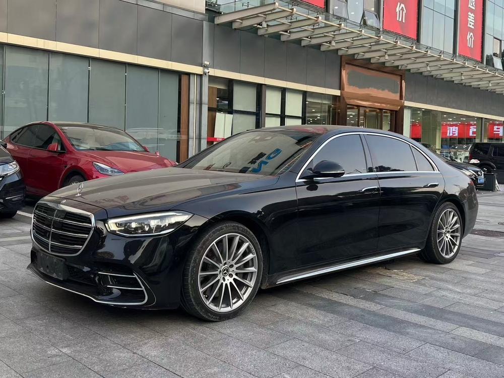Mercedes-Benz S-Class 2022 — фото автомобиля 1