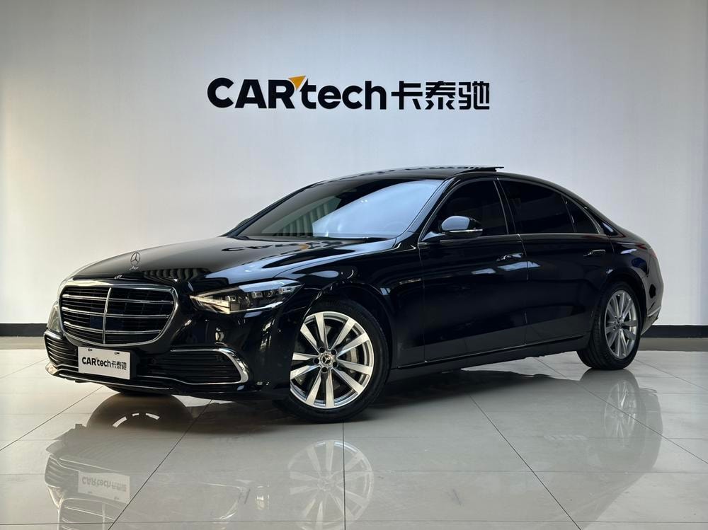 Mercedes-Benz S-Class 2023 — фото автомобиля
