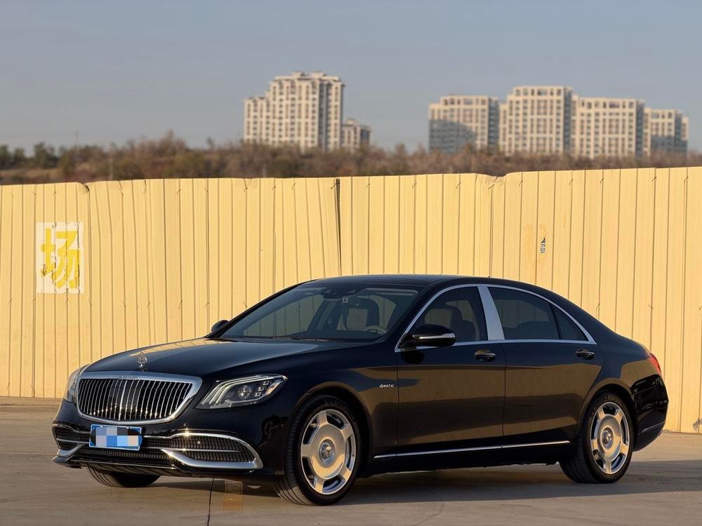 Mercedes-Benz S-Class 2019 — фото автомобиля