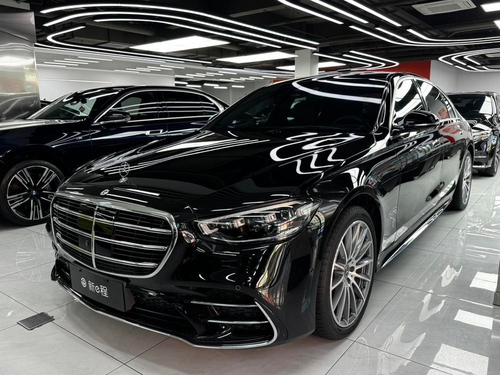Mercedes-Benz S-Class 2022 — фото автомобиля 1