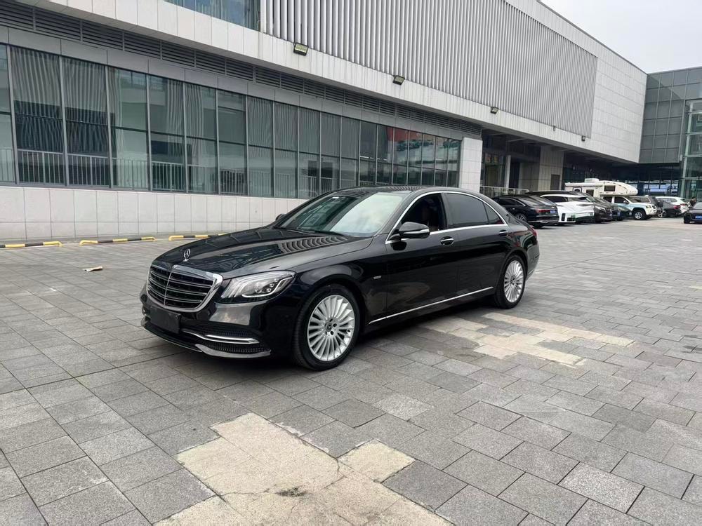 Mercedes-Benz S-Class 2020 — фото автомобиля