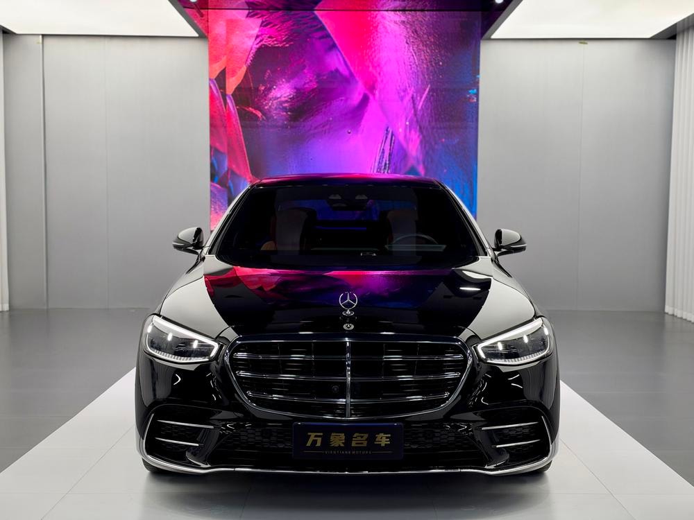 Mercedes-Benz S-Class 2024 — фото автомобиля