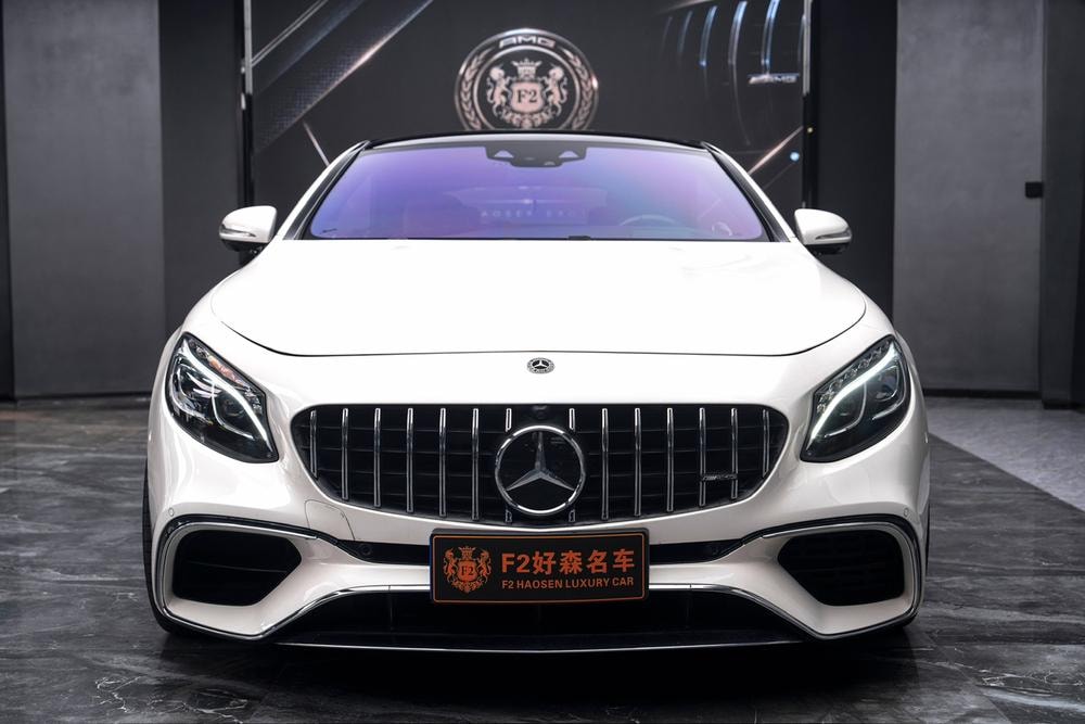 Mercedes-Benz S-Class AMG 2018 — фото автомобиля
